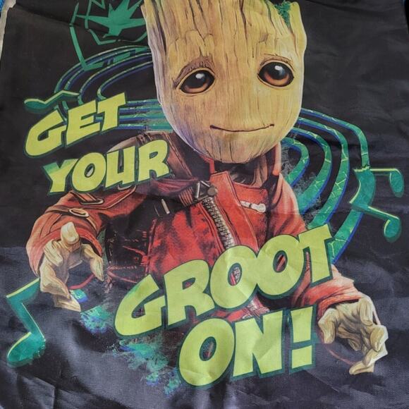 Guardians of the Galaxy Vol.2 Groot 3 PC Gift Set Drawstring Bag Wallet Earbuds - Picture 2 of 5
